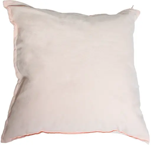 Cushion - Pale pink