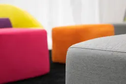 Malibu - Rectangular ottoman - Smoky gray used in the inspiration Malibu Trio Jaune Pouf Rose Orange Dng 2