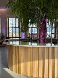 Scandinave bar 8' 1/4 round - Assembly wooden batten used in the inspiration Marché Bonsecours Img 1551 EN