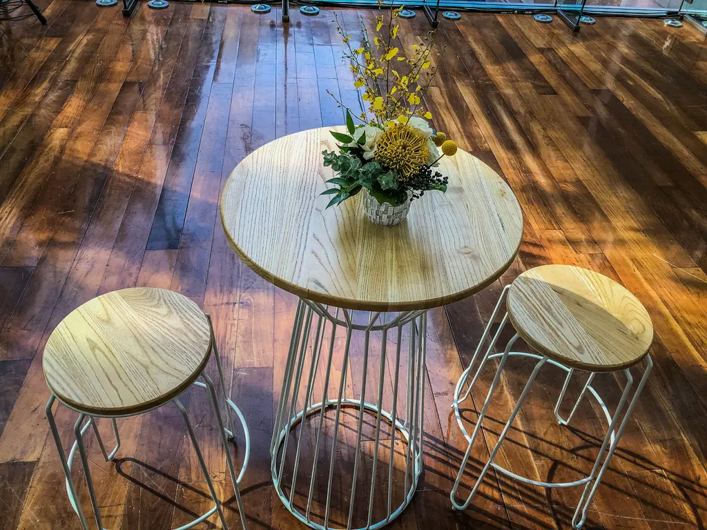 Soho Table Cocktail Tabouret Litchi Bois