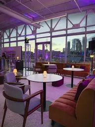 Lewis - Banquette - Caramel used in the inspiration Grand Quai   Pavillon Lounge EN