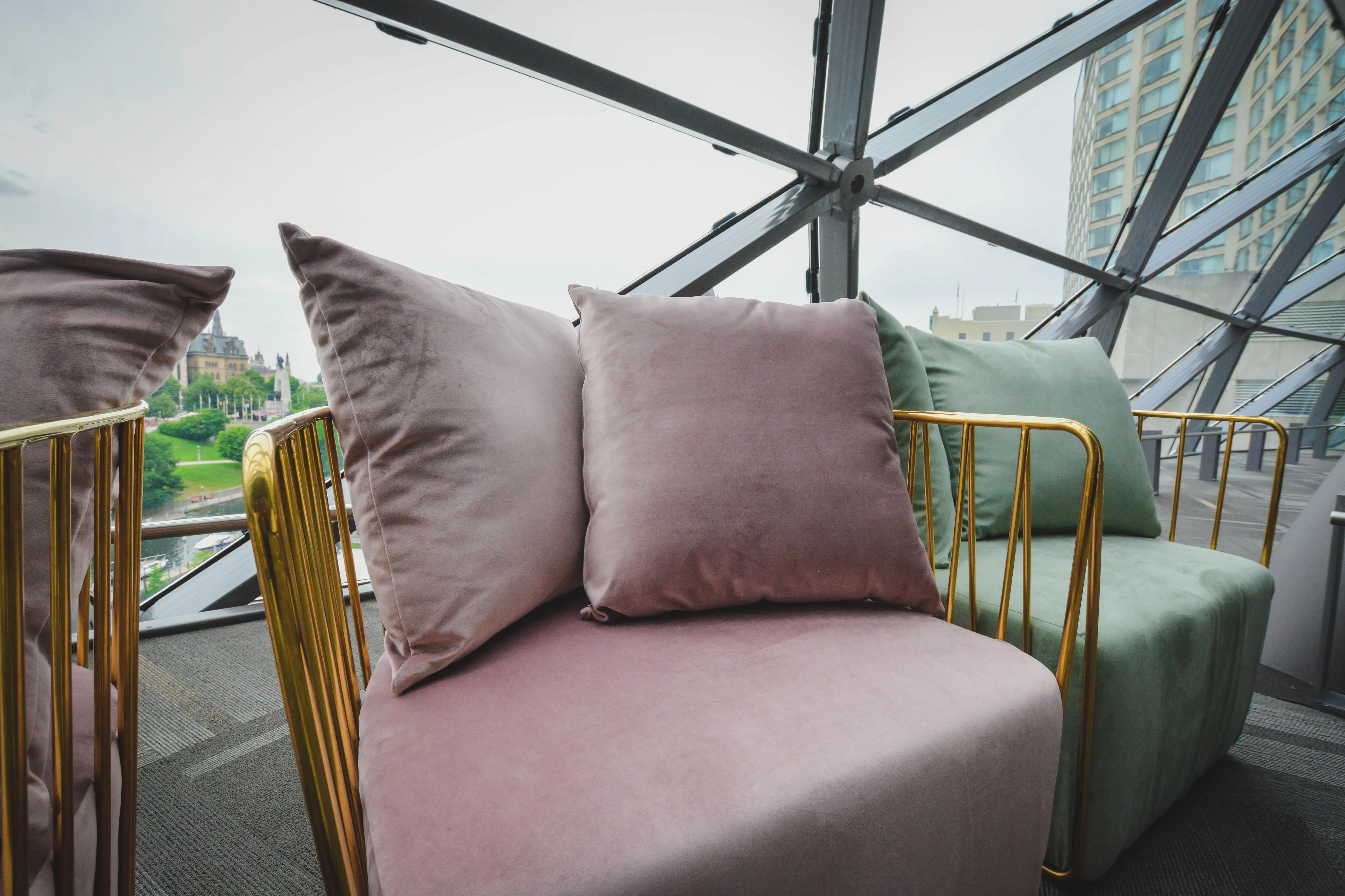 Alexandria armchair - Assembly Blush used in the inspiration Fauteuil Alexandria 6