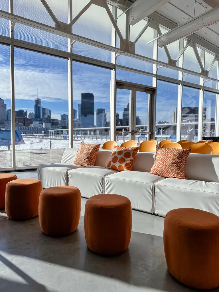 Grand Quai   Pavillon Fidji Blanc Paloma Orange Andy Coussin Pois FR