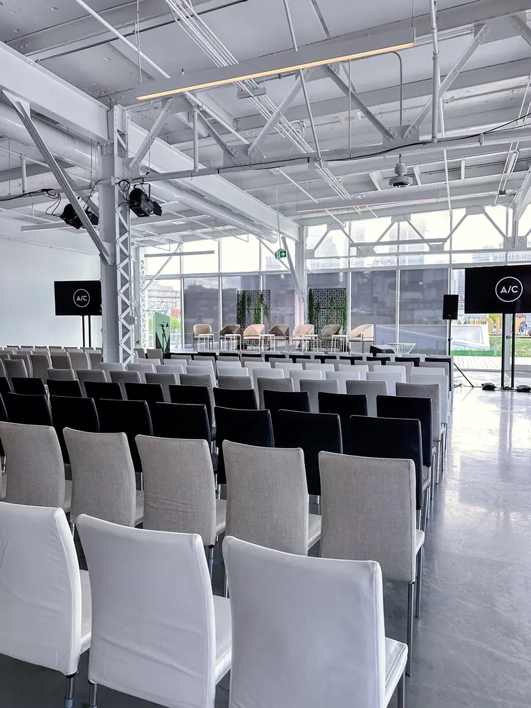 Grand Quai Pavillon Milan FR