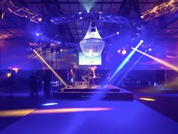 Castafiore chandelier used in the inspiration Chandelier Castafiore 2