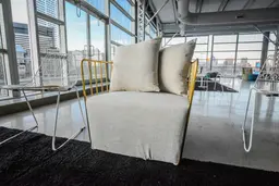 Alexandria armchair - Assembly Linen used in the inspiration Fauteuil Alexandria Lin Copie
