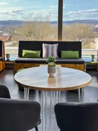 Oslo - Round Bistro table - 36'' Dia x 30'' H - White & Natural wood used in the inspiration Ccq Img 1704 EN