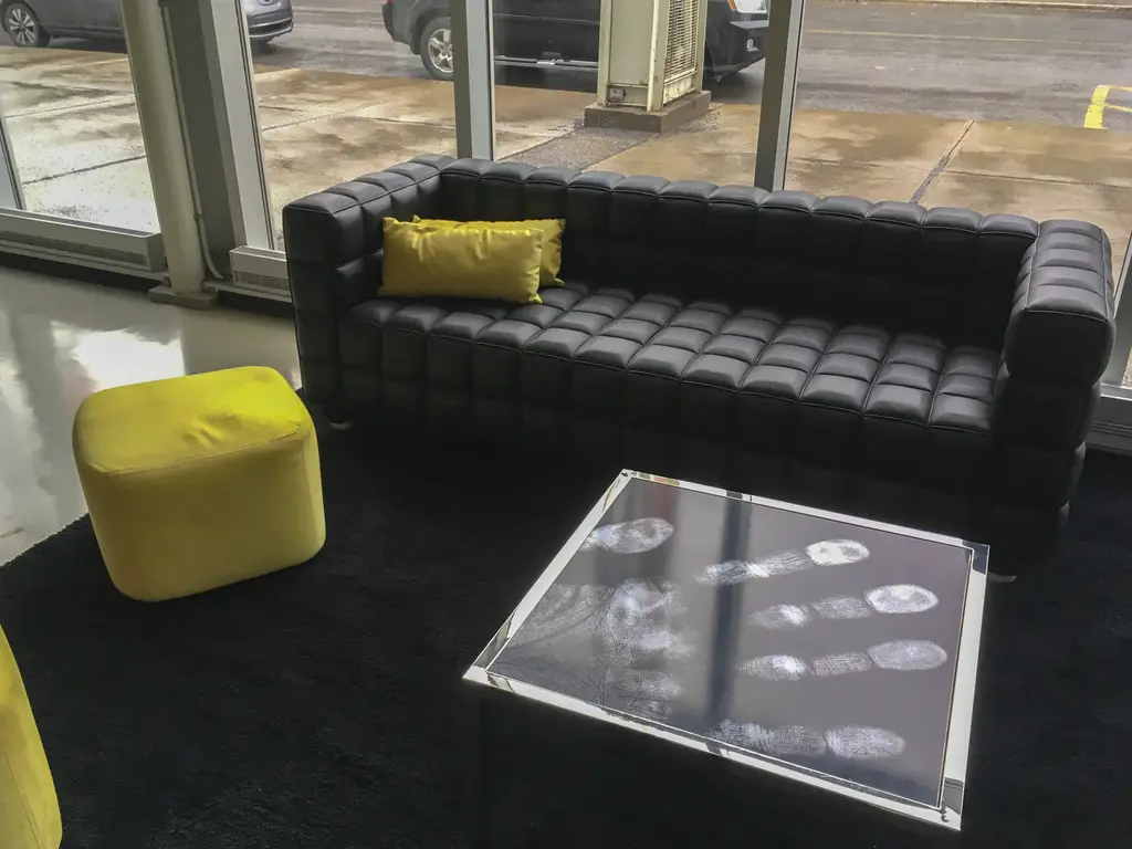 Impression Table Cafe Mezzo Sofa Madmen Pouf Malibu