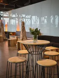 Litchi bar stool - Black & Light wood used in the inspiration Cs Belvédère Soho Noir Litchi Bois Nahla No Reply Banquette Nahla Buche EN