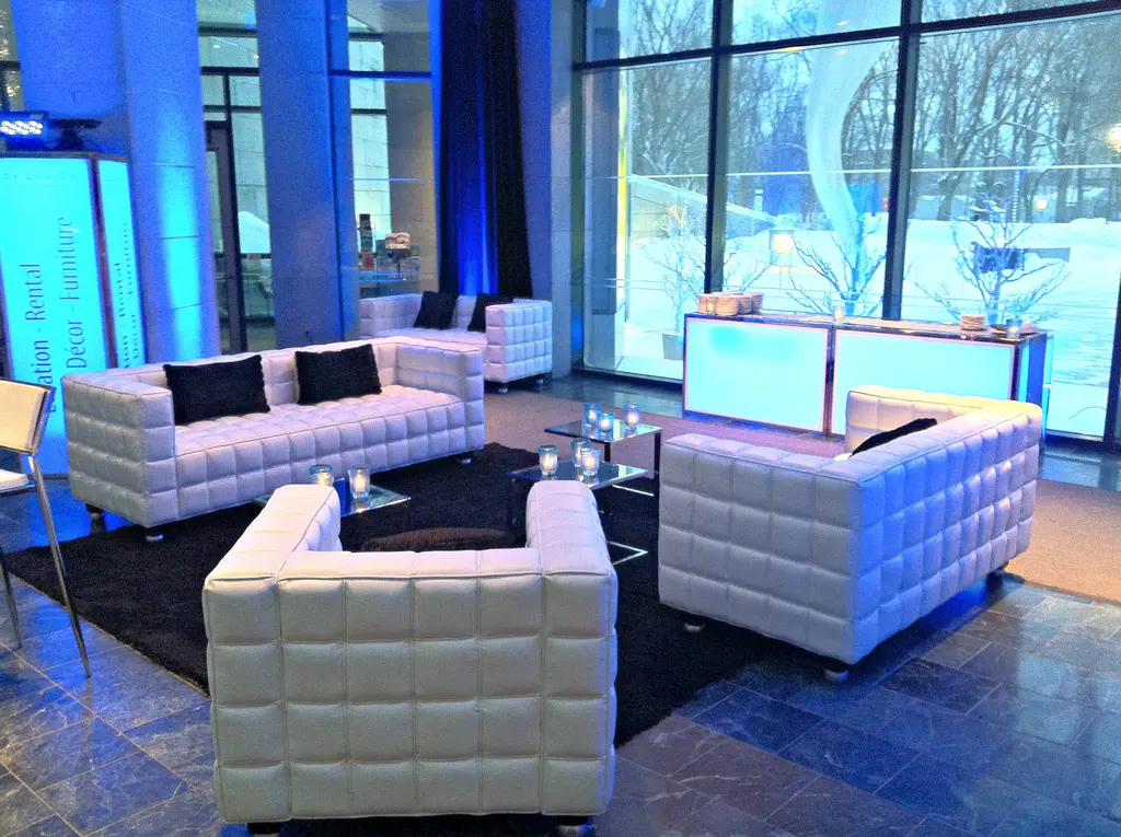 Sofa Blanc Madmen Musee