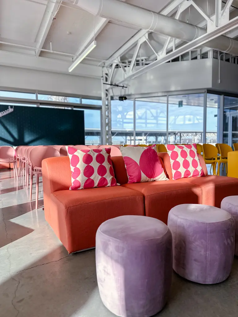 Grand Quai   Pavillon Fidji Floamingo Paloma Lavande Coussin Pois EN