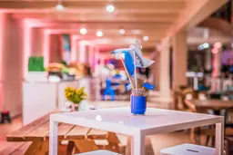 Tonic - Table cocktail - Blanc utilisé dans le cadre de la réalisation Table Tonic Blanc