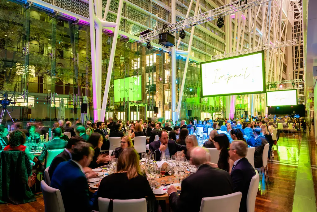 Chaise Milan Table Oslo Banquet 2 2