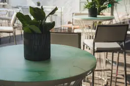 Barcelone - Votive - 2.5" D x 3" H - Noir utilisé dans le cadre de la réalisation Lounge Fidji Sable Table Cafe Oslo 6