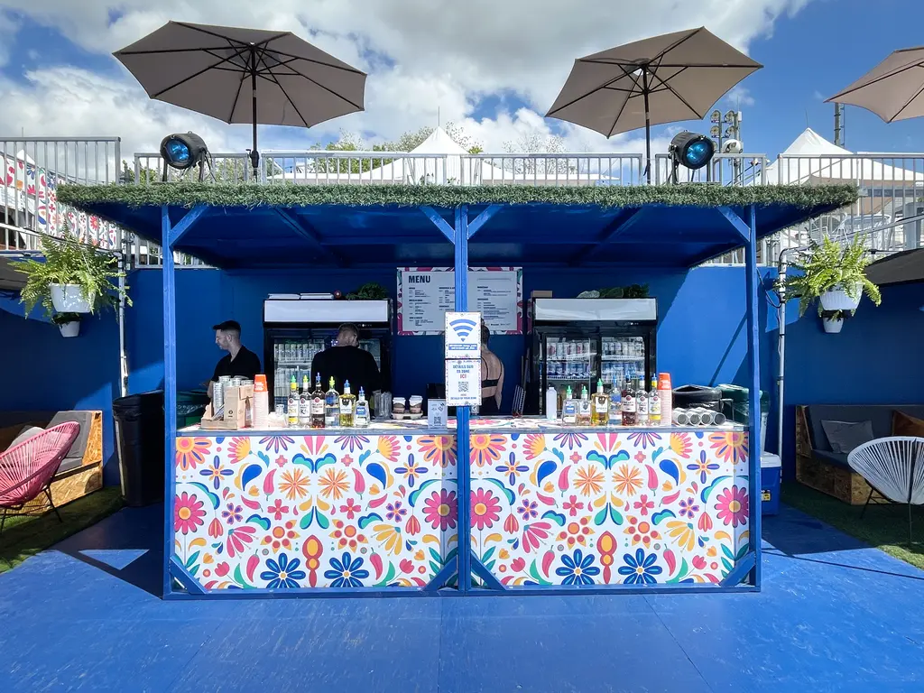 Parc Jean Drapeau Osheaga Bar EN