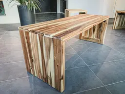Nahla bench - 48'' L - Brown used in the inspiration Banc Nahla 48 1