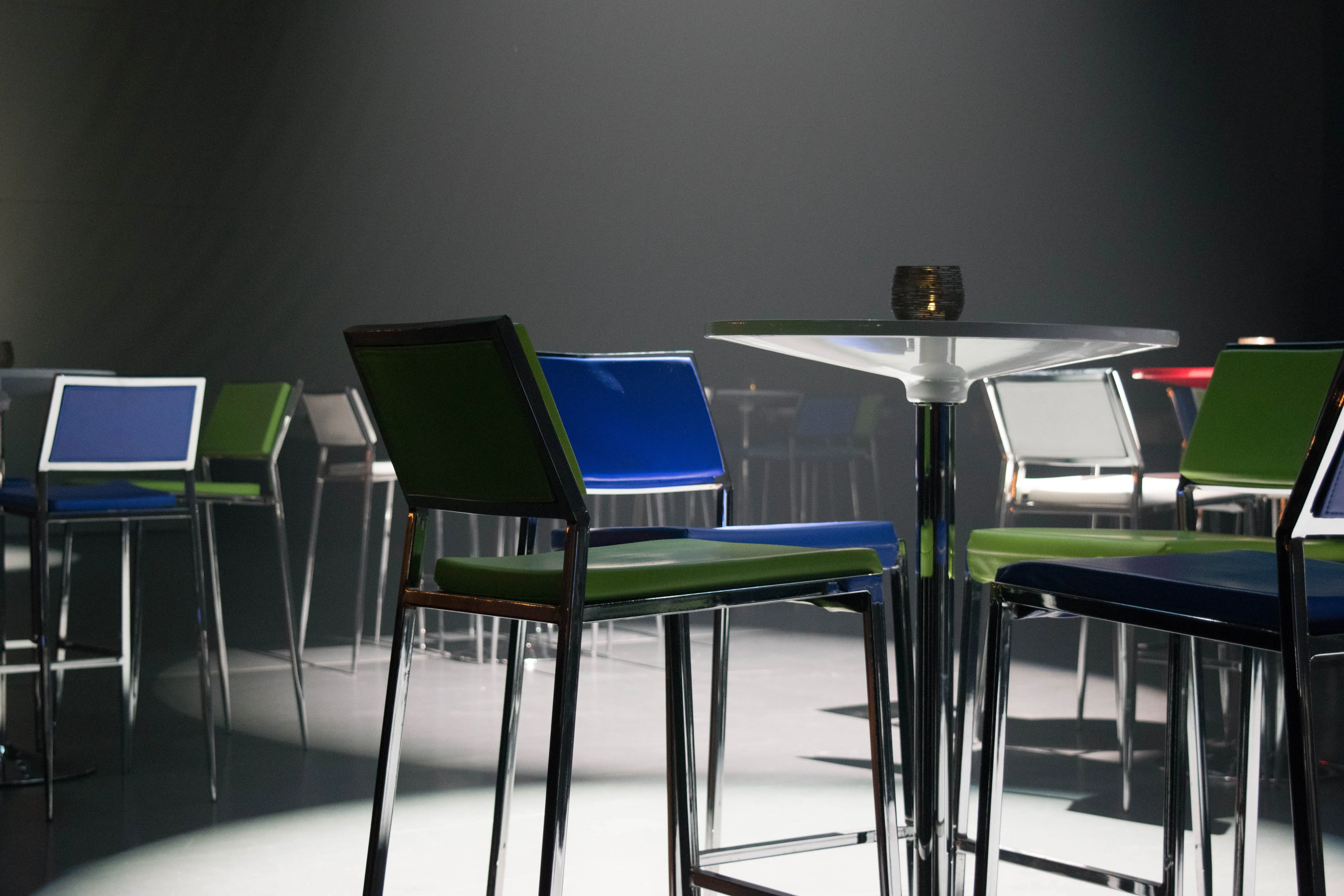 Neptune - Votive - 3.5" Dia x 3.5" H - Silver used in the inspiration Tabouret Broadway Bleu Vert 2