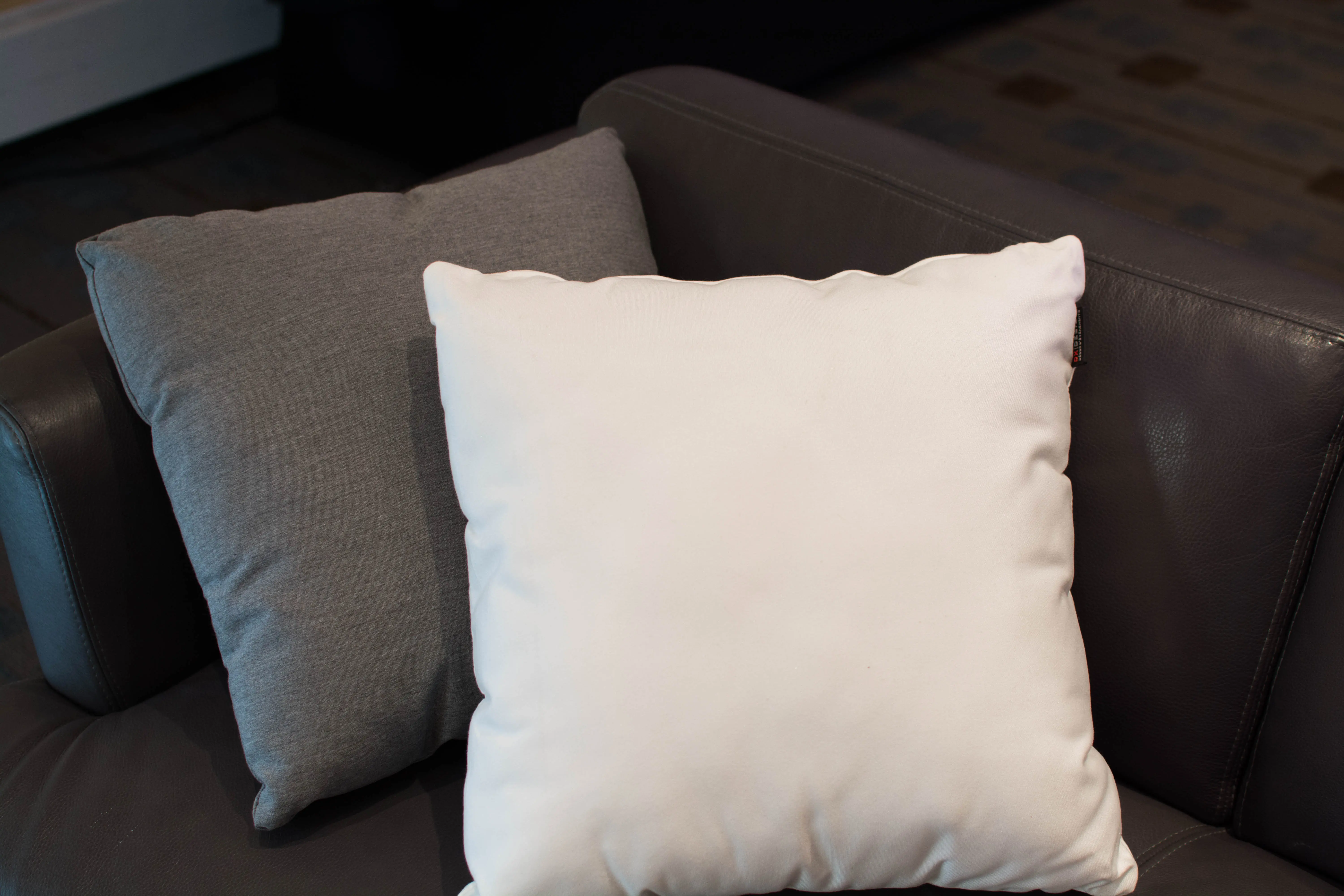 Fidji cushion - Grey used in the inspiration Dx Coussin Collection Fidji Blanc Gris