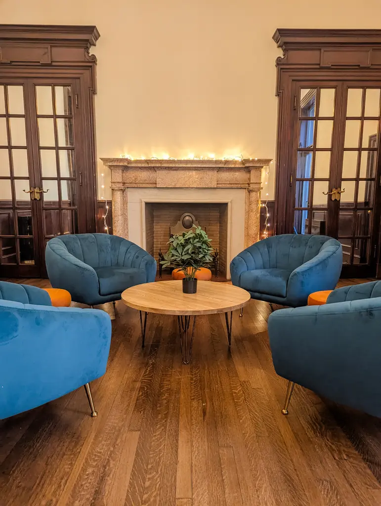 Théatre St Jame Adaline EN