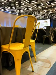 Loft chair - Pear yellow used in the inspiration Chaise Loft Jaune