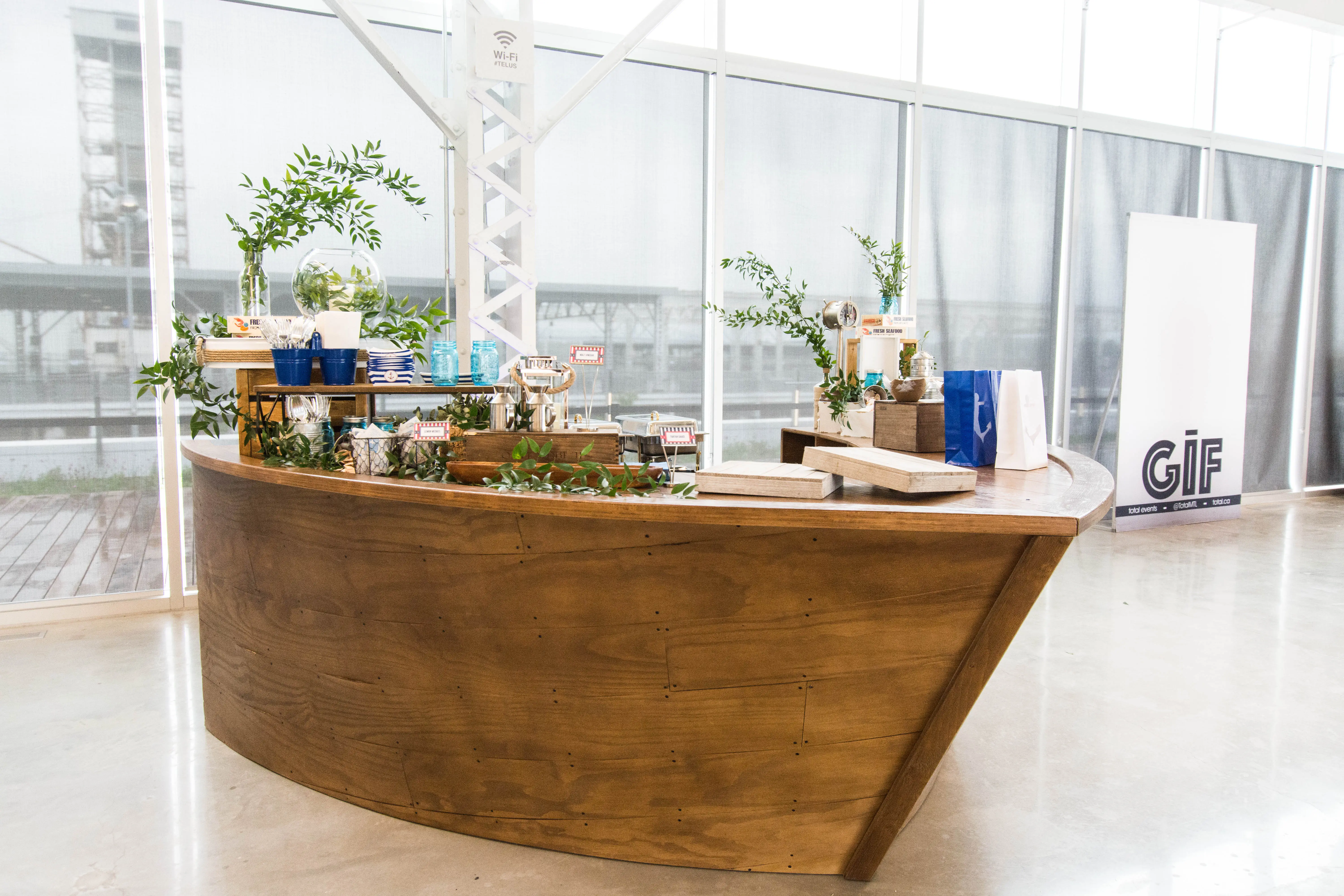 Sparrow bar - Brown used in the inspiration Bar Bateau