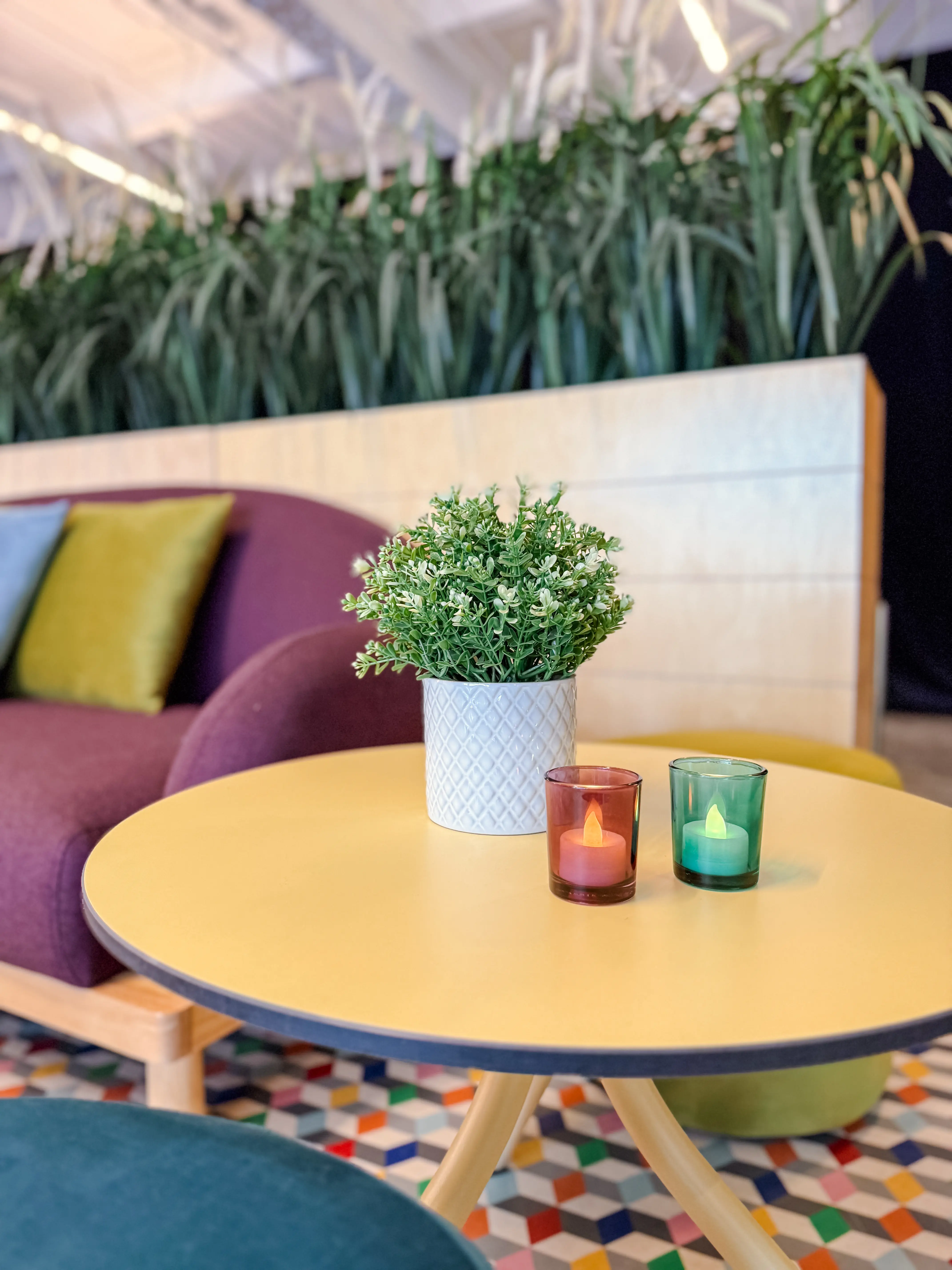 Artificial Thyme plant - 8.75'' H - Green used in the inspiration Grand Quai   Expérience 2025 Bloom Accessoires EN