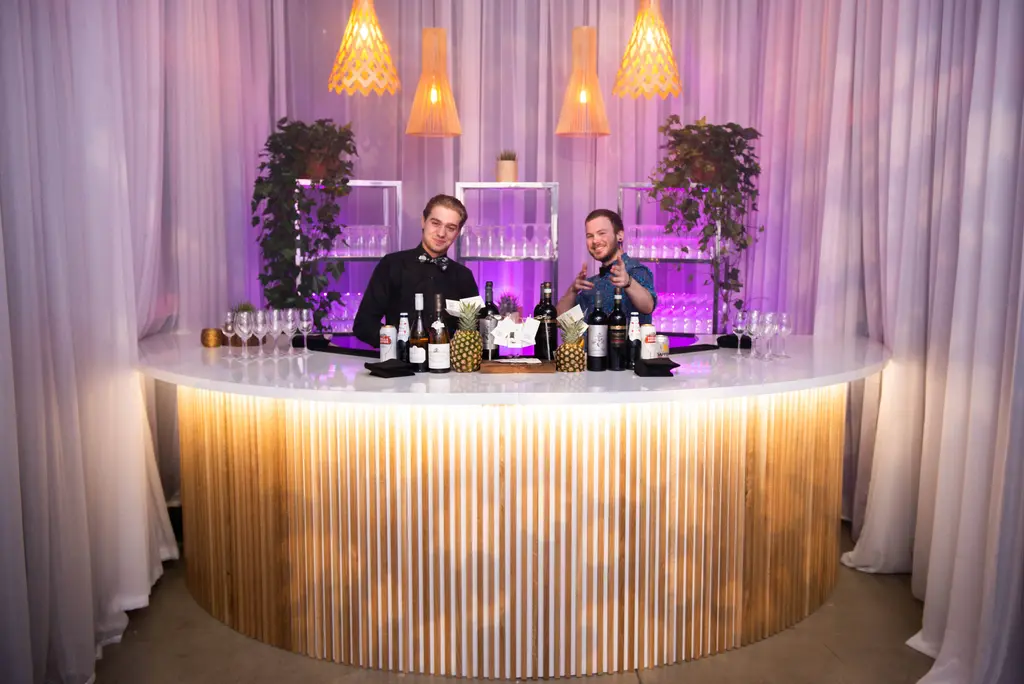 Bar Scandinave Demi Rond