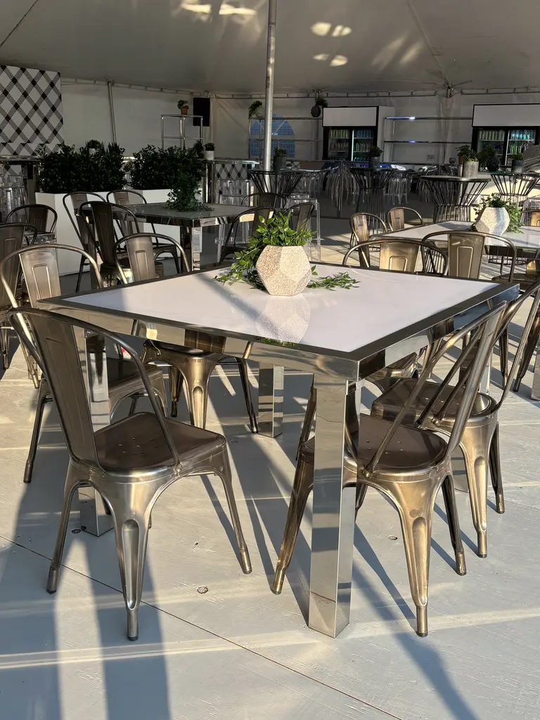 100ème Prévost Table Florence Chaise Loft EN