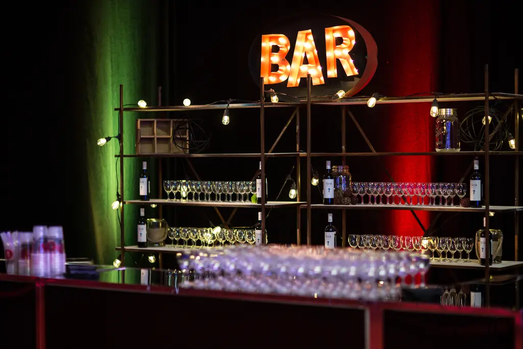 Etagere Bronx Enseigne Bar Ovale Lumiere Edison