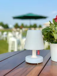 Franklin table lamp - 3.8" Dia x 5.9" H - White used in the inspiration Welsey Clover Park Img 2473 EN