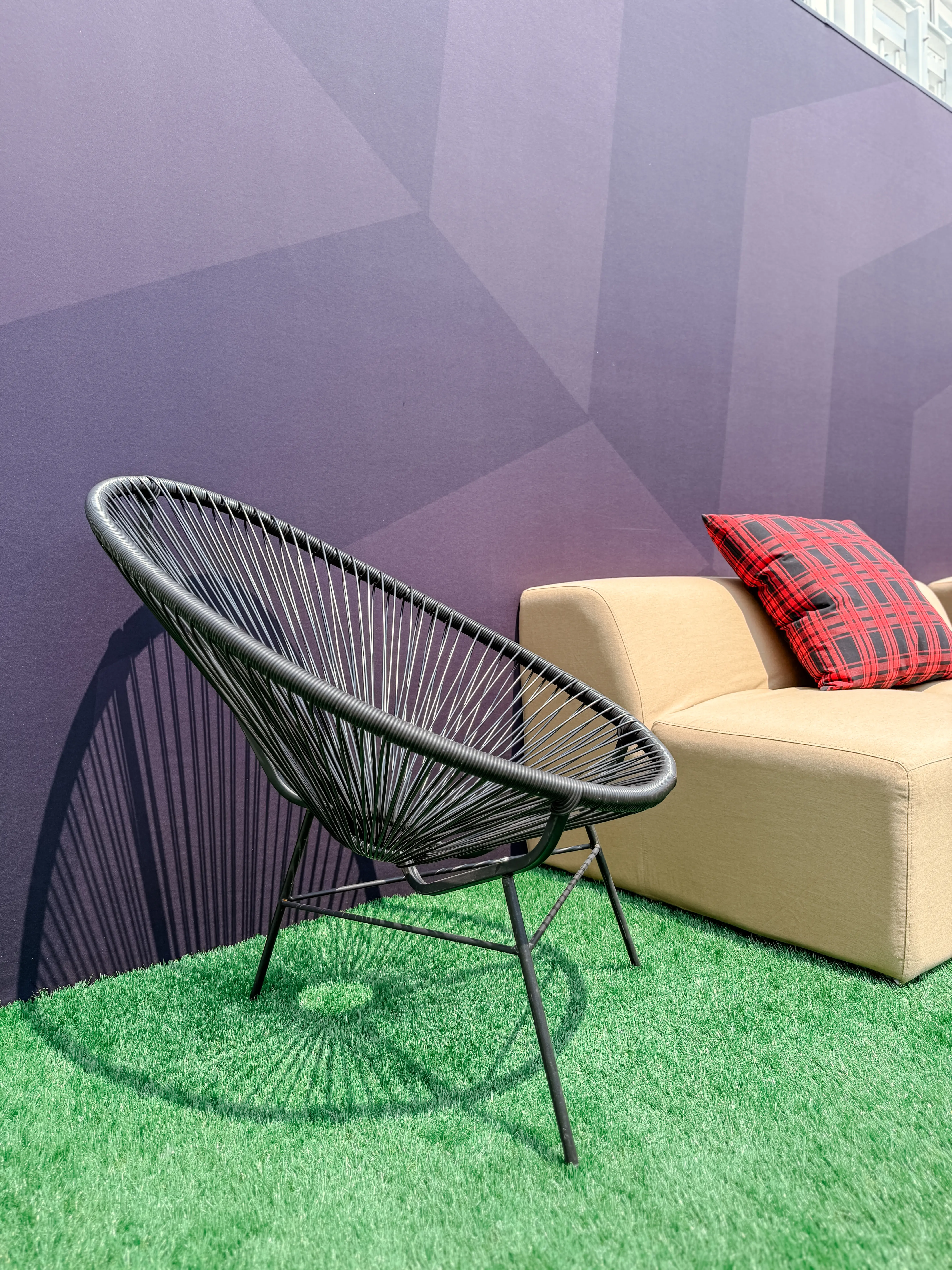 Acapulco chair - Black used in the inspiration Parc Jean Drapeau   Circuit Gilles Villeneuve   Gp 2025 Acapulco Noir EN