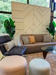 Paloma ottoman - Large - Ginger beige used in the inspiration Paloma Henri Malibu Alvéole Plante Mur Jardin Coussin