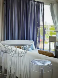 Aura Stool - Clear used in the inspiration Plaines D'abraham Img 2848 EN