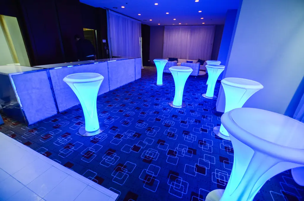 Bar Fourrure Service