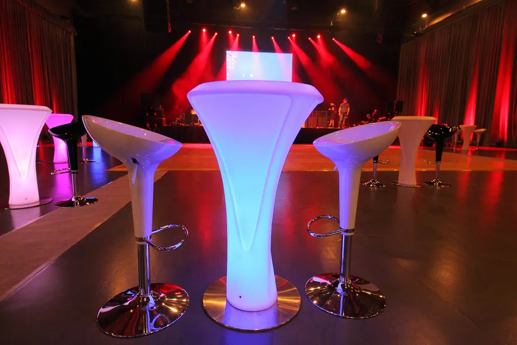 Table Lumina Tabouret Cosmo Blanc