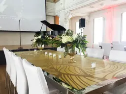 Milan chair - White used in the inspiration Table Milan 8pieds Impression Chaise Milan Blanc