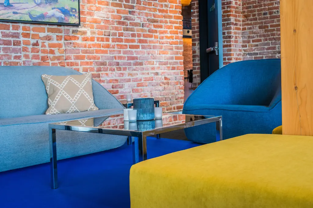 Sofa Malibu Table Cafe Mezzo