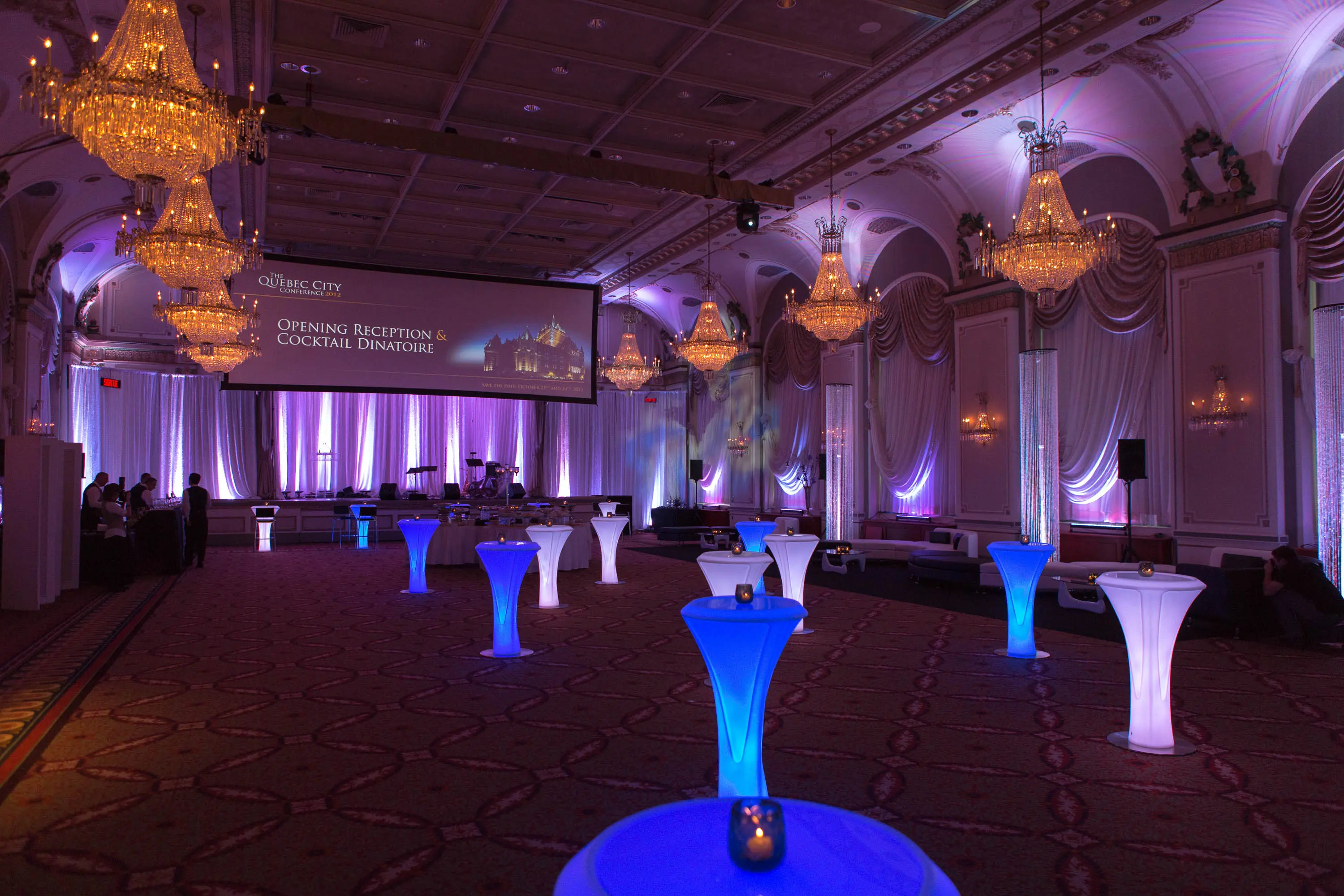 Lumina table cocktail LED - Avec batterie utilisé dans le cadre de la réalisation Lumina Led Table
