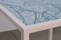 Tonic - Table console - Blanc utilisé dans le cadre de la réalisation Pub Impression Table