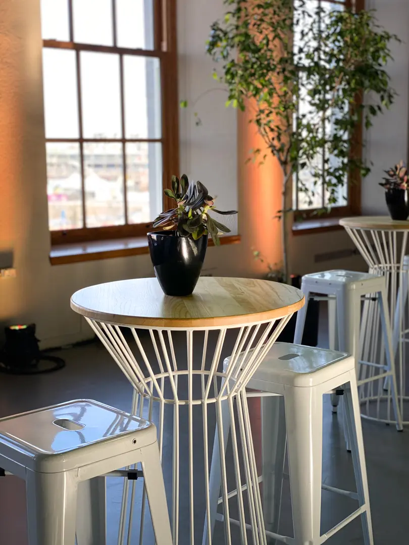 Loft tabouret - Blanc utilisé dans le cadre de la réalisation Soho Loft