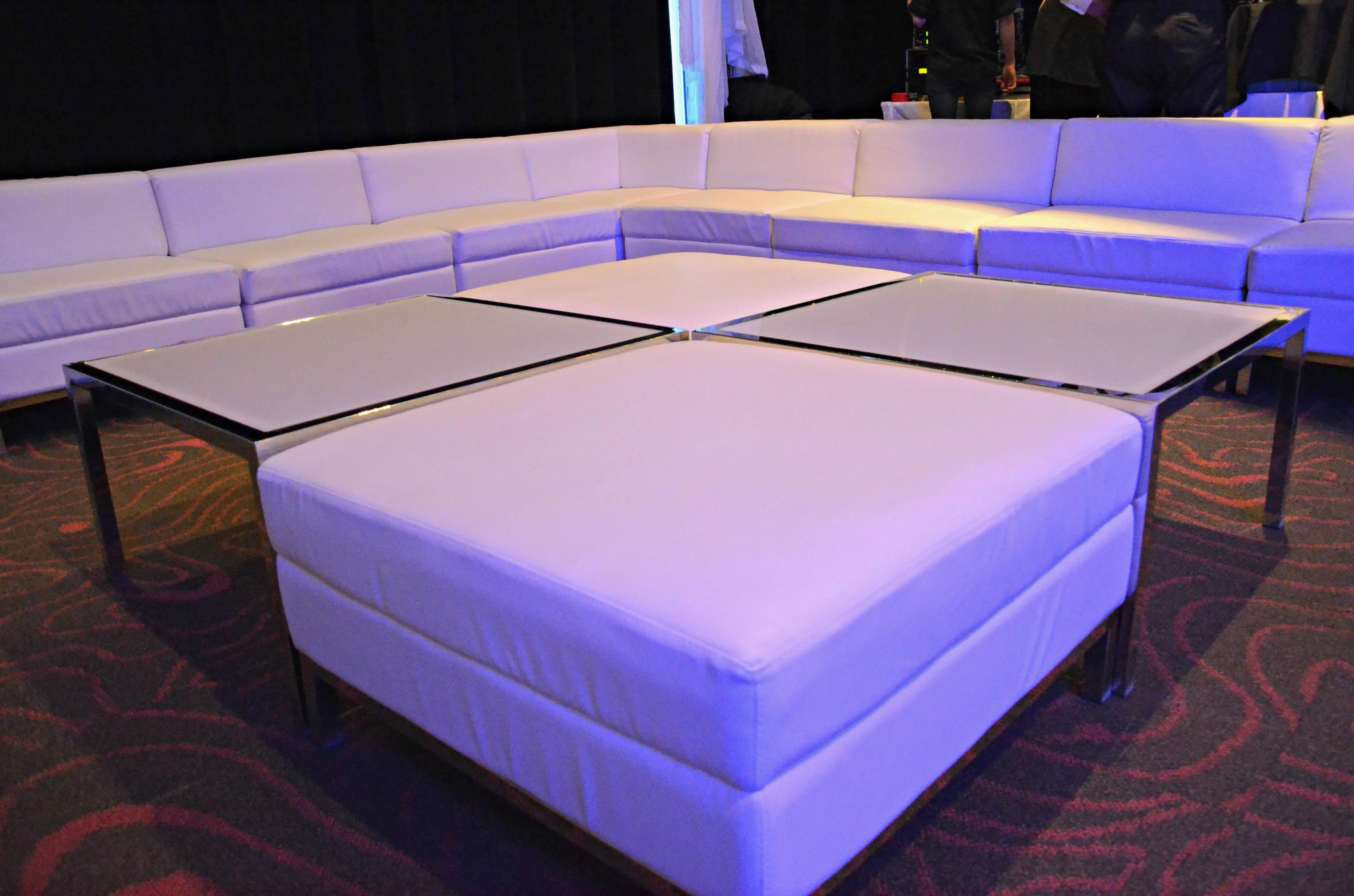 Mezzo coffee table - White used in the inspiration Coin Lounge Blanc