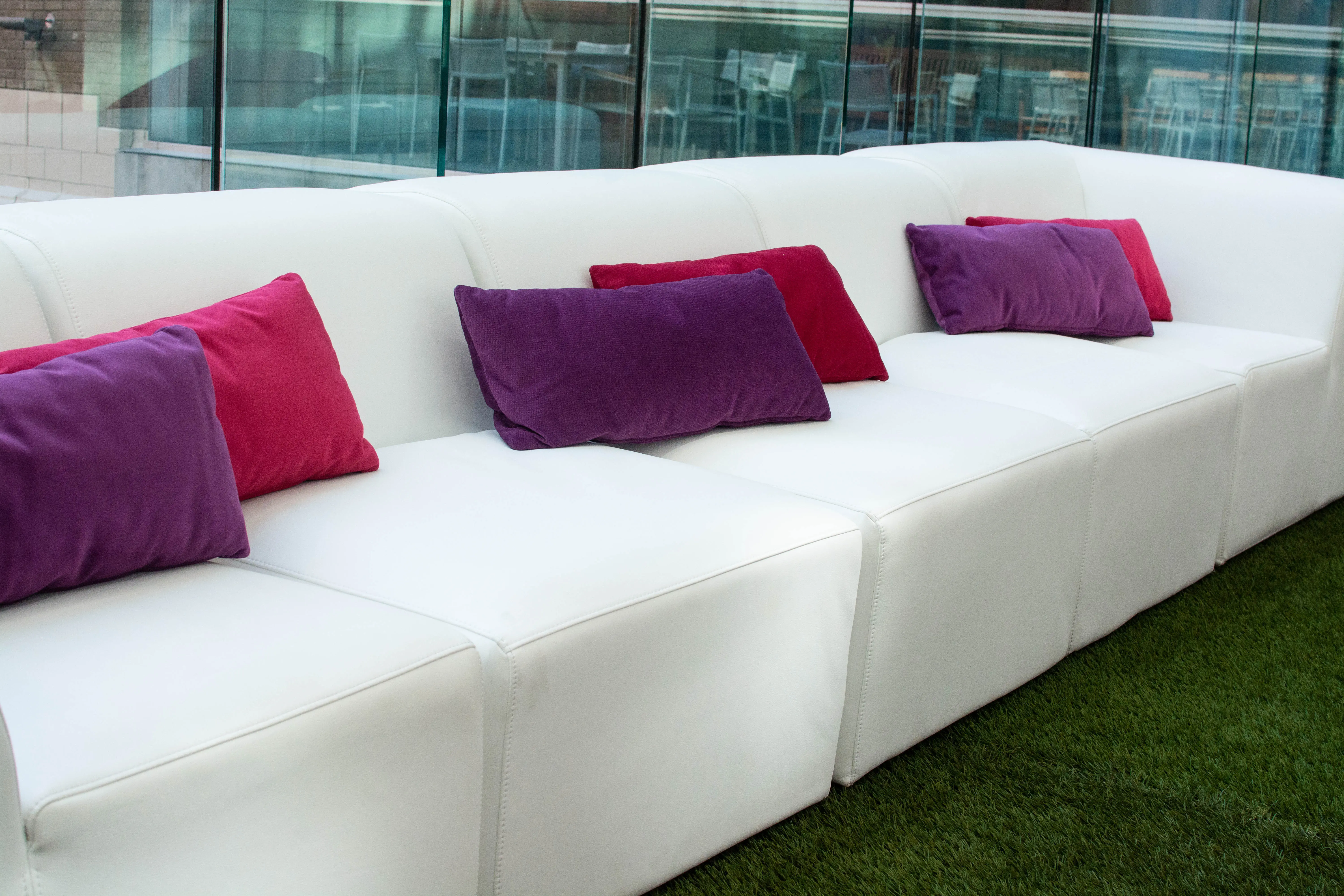 Malibu - Cushion - Pink used in the inspiration Fidji Cuir Blanc
