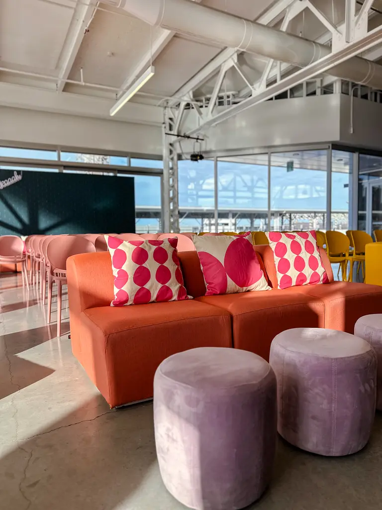 Grand Quai   Pavillon Fidji Floamingo Paloma Lavande Coussin Pois EN