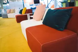 Fidji - Centre - Rouge utilisé dans le cadre de la réalisation Pub Sofa Fidji Copie