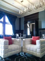 Madmen - Solo - White used in the inspiration Sofa Madmen Blanc