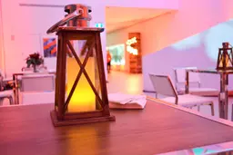 Hunter lantern - 5.8" L x 5.8" W x 15" H - Brown wood used in the inspiration Dx Mbaq Table Cocktail Bois Brun Lanterne Bois