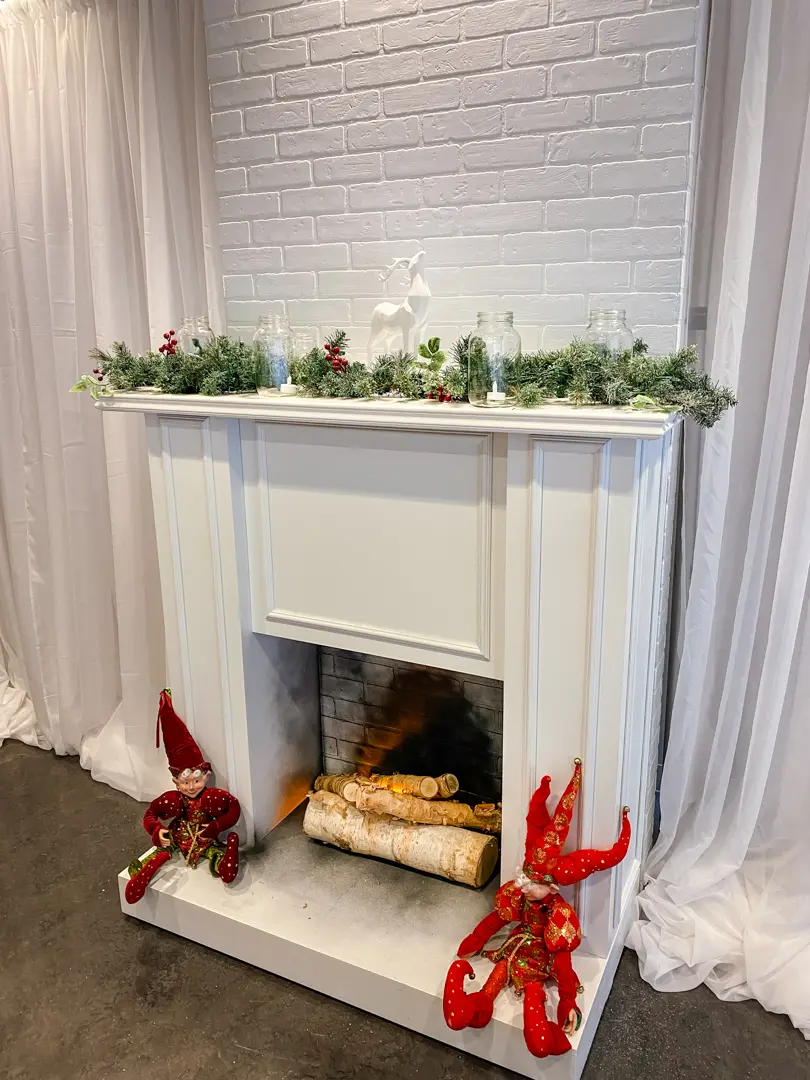 Fireplace matel - White used in the inspiration Foyer