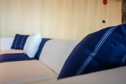 Fidji - Centre - James Blue utilisé dans le cadre de la réalisation Coussin James Bleu