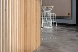 Scandinave bar 8' 1/4 round - Assembly wooden batten used in the inspiration Pub Table Cocktail Soho