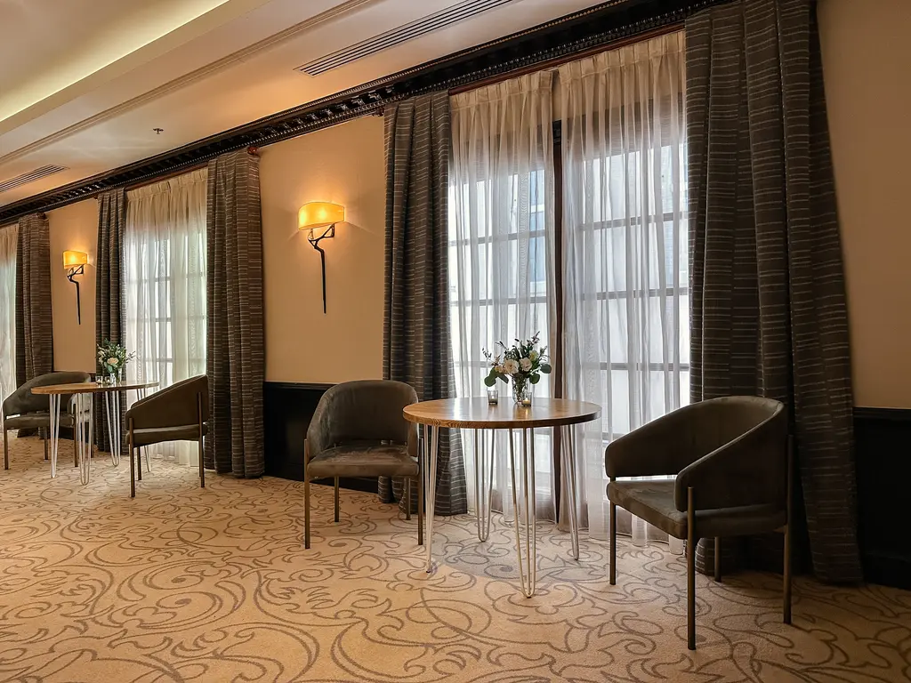 Ritz James Oslo EN